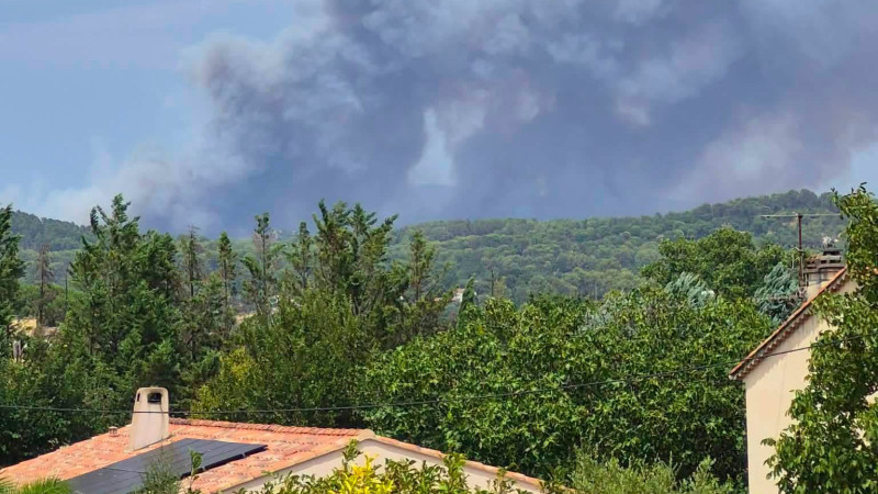 Incendie dans le Var: Montfort-sur-Argens et Correns sous le feu