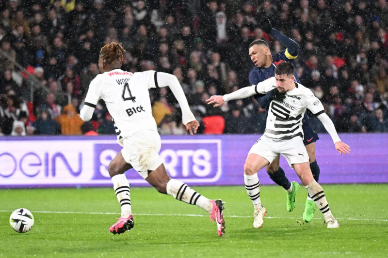 Paris Saint-Germain Arrache un Nul en Terrain de Stade Rennais