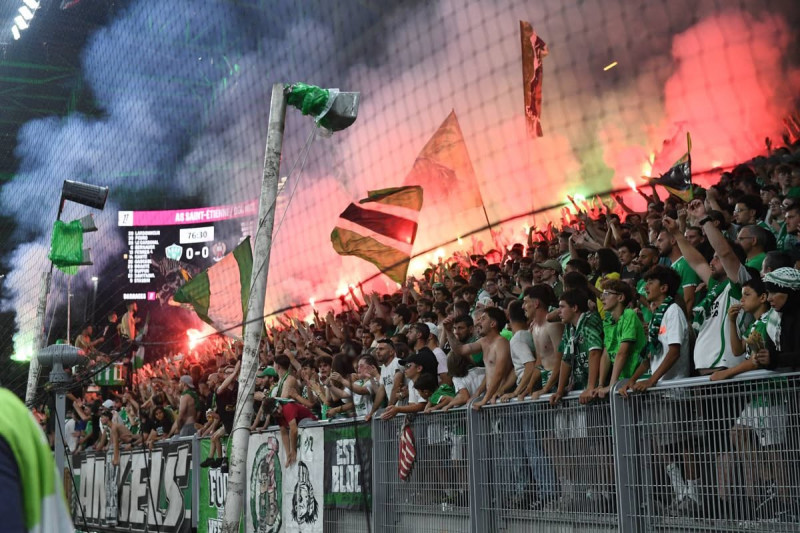Soirée amère pour Sochaux : Saint-Étienne impose sa loi en Ligue 2