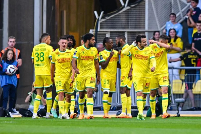 FC Nantes vs AS Nancy Lorraine : Une Victoire Qui Consolide La Position des Canaris en Ligue 2