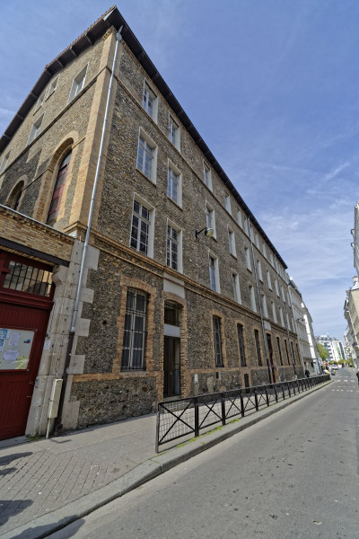 La Maison Bakhita au cœur d'une controverse détournée par la visite papale du pape François à Paris