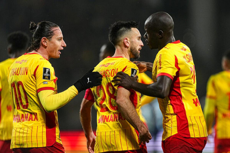Le Mans Football Club et Racing Club de Lens : Une Rivalité Intense et des Compositions Stratégiques