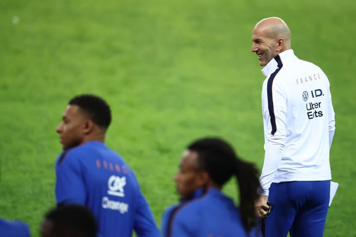 L'Équipe de France en Pleine Ébullition: Les Échos d'un Match Chaud Contre la Turquie