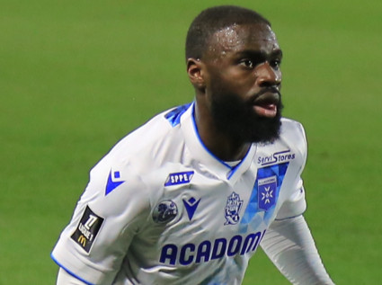 Un match explosif entre l'OM et le Paris FC : Lasséne Sinayoko, la nouvelle star ?