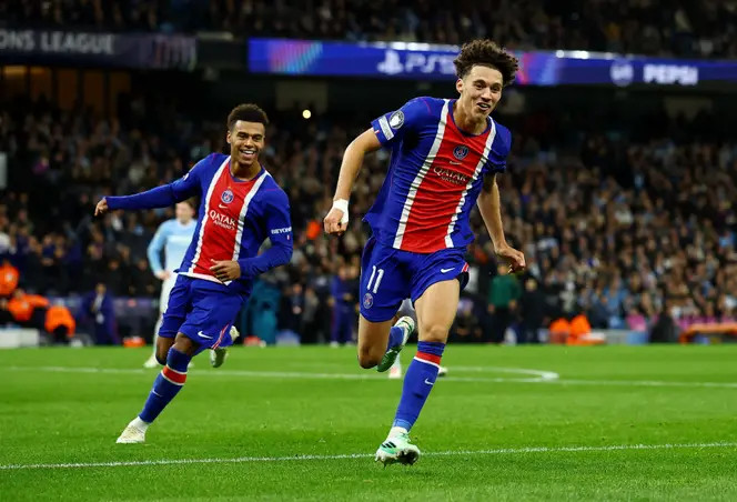 Le PSG l'emporte 4-2 sur Manchester City à l'Etihad