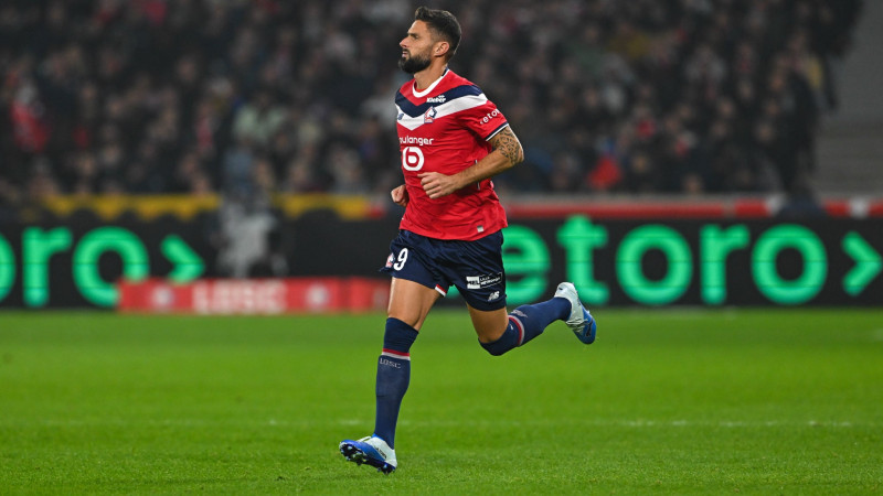 Lille bat Lens 1-0 grâce à Giroud et accède à la deuxième place provisoire