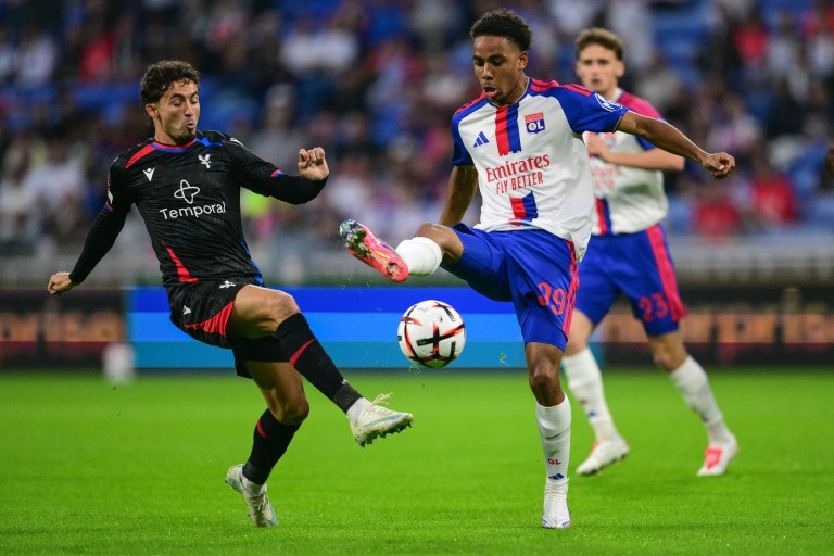 Lyon bat Crystal Palace 3-2 en Ligue Europa