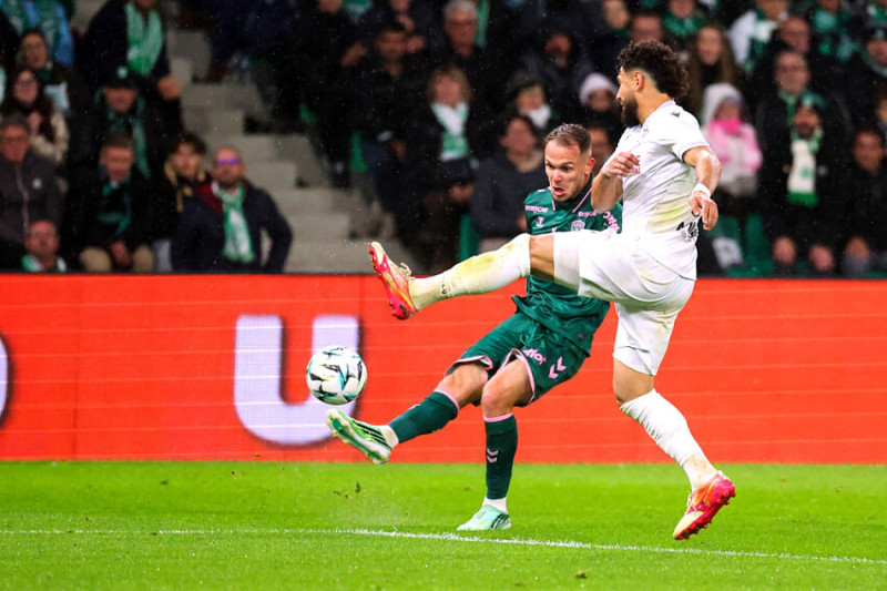 Saint‑Étienne bat Nantes 1-0 à Geoffroy‑Guichard